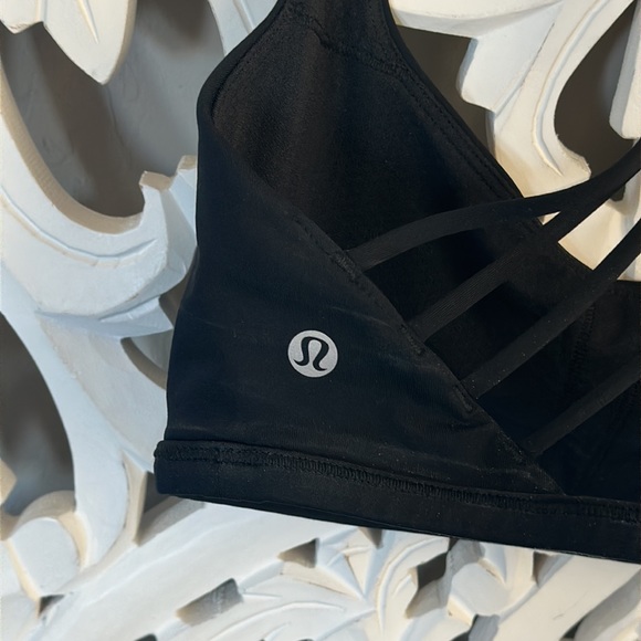 Lululemon Free to Be Wild Strappy Sports Bra - Picture 5 of 6